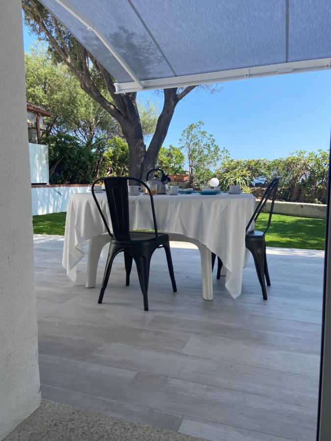 La Casa Sull'Acqua Villa Olbia Bagian luar foto